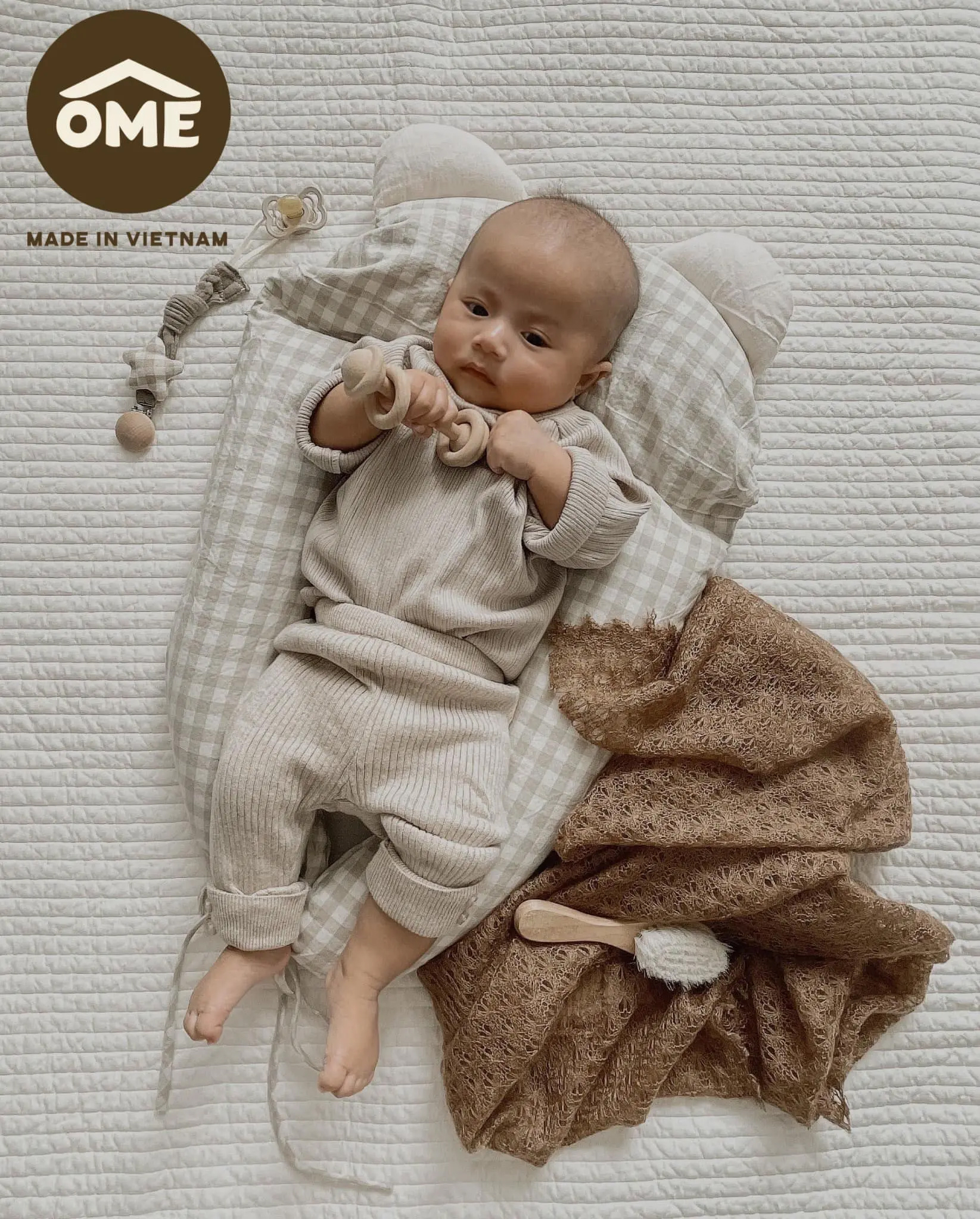 Gối ôm 4 tư thế OME - Gối Chữ U Cho Bé Gối Đa Năng - Chống Giật Mình Chống Méo Đầu, Giúp Bé Ngủ Ngon - Hình ảnh 7